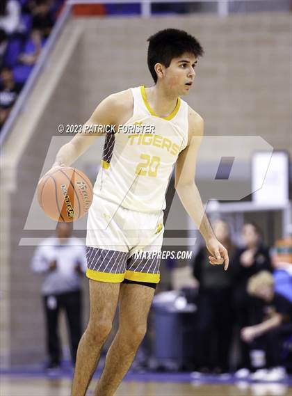 Thumbnail 1 in Brennan vs. Stony Point photogallery.