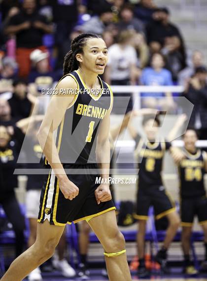 Thumbnail 1 in Brennan vs. Stony Point photogallery.
