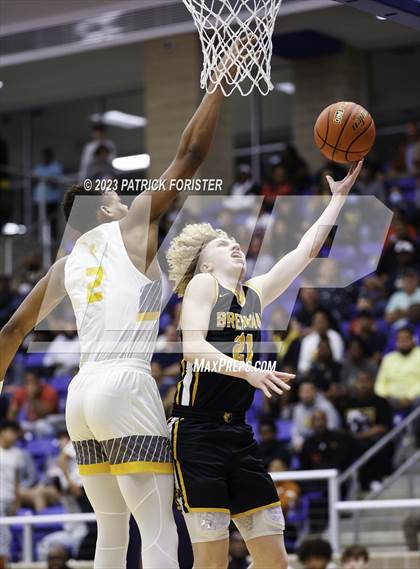Thumbnail 2 in Brennan vs. Stony Point photogallery.
