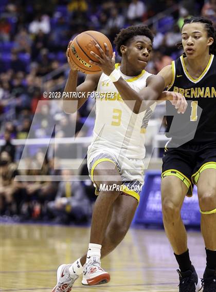 Thumbnail 3 in Brennan vs. Stony Point photogallery.