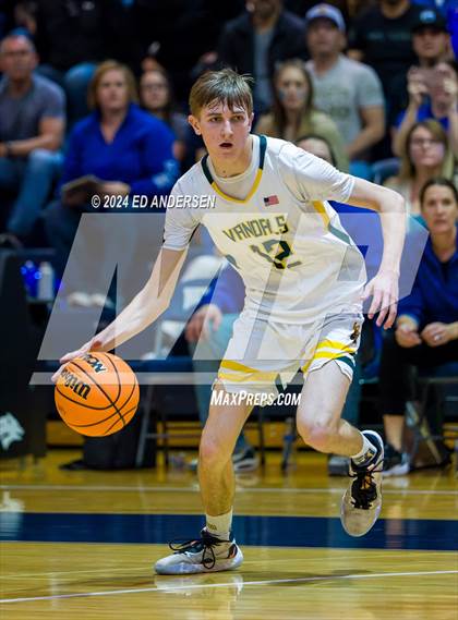 Thumbnail 3 in Eureka vs. Smith Valley (NIAA 1A State Championship) photogallery.