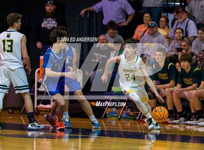 Thumbnail 3 in Eureka vs. Smith Valley (NIAA 1A State Championship) photogallery.