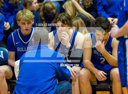 Thumbnail 2 in Eureka vs. Smith Valley (NIAA 1A State Championship) photogallery.