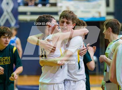 Thumbnail 2 in Eureka vs. Smith Valley (NIAA 1A State Championship) photogallery.