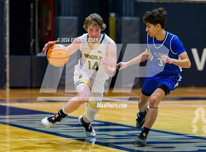Thumbnail 2 in Eureka vs. Smith Valley (NIAA 1A State Championship) photogallery.