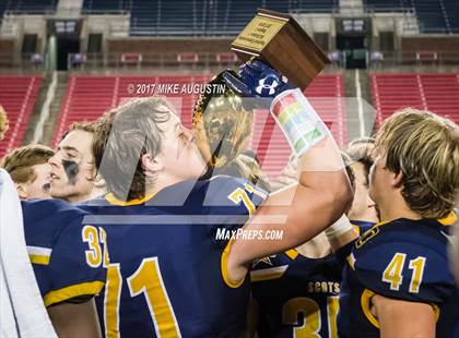 Thumbnail 1 in Mansfield Summit vs. Highland Park (UIL 5A DI Regional Playoff) photogallery.