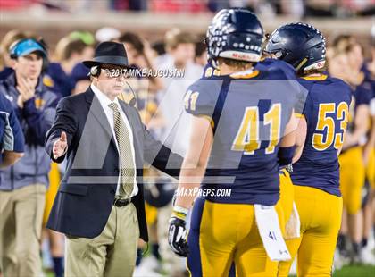 Thumbnail 2 in Mansfield Summit vs. Highland Park (UIL 5A DI Regional Playoff) photogallery.