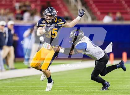 Thumbnail 1 in Mansfield Summit vs. Highland Park (UIL 5A DI Regional Playoff) photogallery.