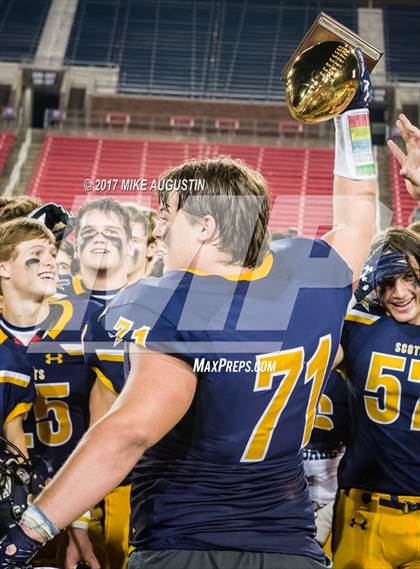 Thumbnail 3 in Mansfield Summit vs. Highland Park (UIL 5A DI Regional Playoff) photogallery.