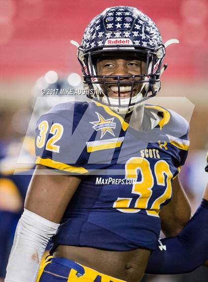 Thumbnail 2 in Mansfield Summit vs. Highland Park (UIL 5A DI Regional Playoff) photogallery.
