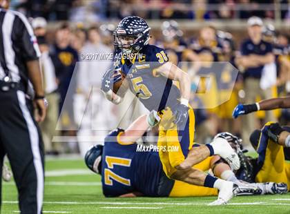 Thumbnail 2 in Mansfield Summit vs. Highland Park (UIL 5A DI Regional Playoff) photogallery.