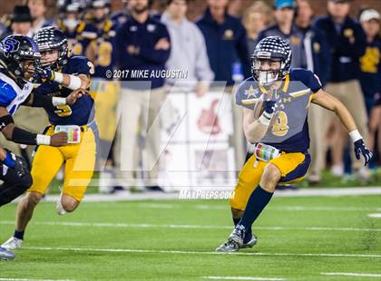 Thumbnail 1 in Mansfield Summit vs. Highland Park (UIL 5A DI Regional Playoff) photogallery.