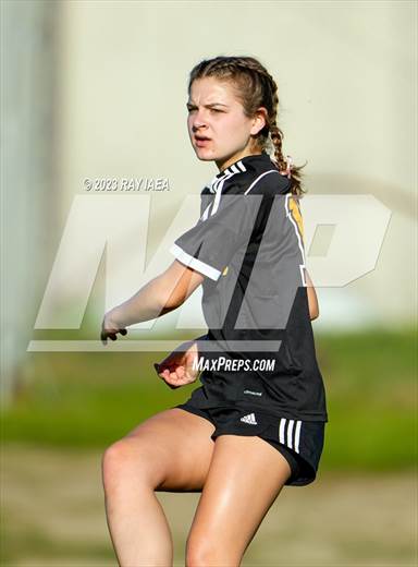 null - Photo 01