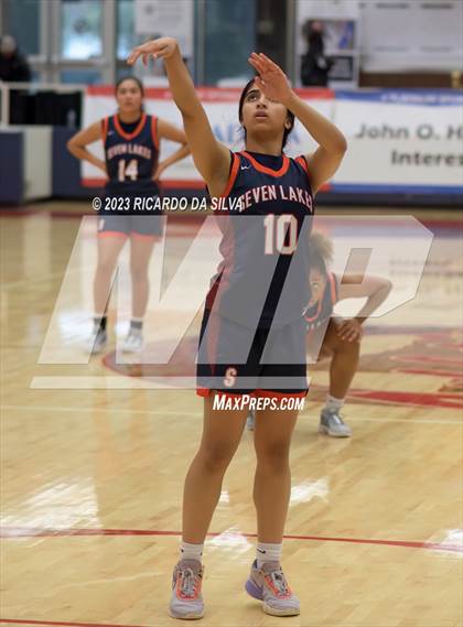 Thumbnail 3 in Seven Lakes vs Shadow Creek (McDonald's Texas Invitational) photogallery.