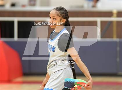 Thumbnail 3 in Seven Lakes vs Shadow Creek (McDonald's Texas Invitational) photogallery.