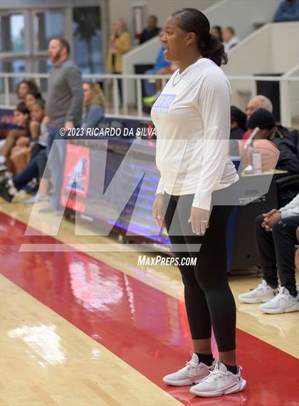 Thumbnail 3 in Seven Lakes vs Shadow Creek (McDonald's Texas Invitational) photogallery.