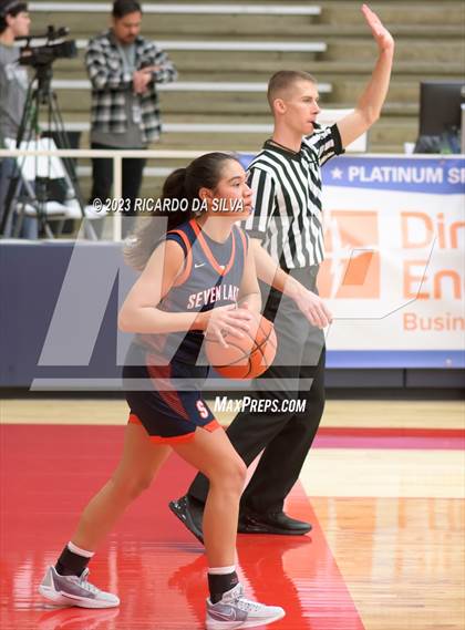Thumbnail 1 in Seven Lakes vs Shadow Creek (McDonald's Texas Invitational) photogallery.