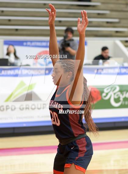 Thumbnail 3 in Seven Lakes vs Shadow Creek (McDonald's Texas Invitational) photogallery.