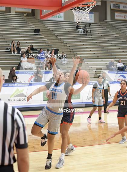 Thumbnail 3 in Seven Lakes vs Shadow Creek (McDonald's Texas Invitational) photogallery.