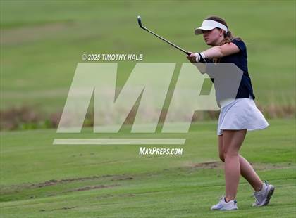 Thumbnail 3 in Carolina Pines Conference Match #5 photogallery.