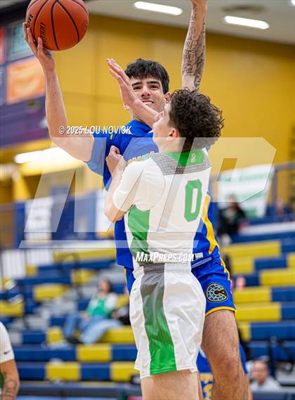 Thumbnail 3 in Cottonwood Classical Prep @ Pojoaque Valley (Bobby Rodriguez Capital City Tournament ) photogallery.