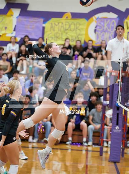 Thumbnail 1 in Foothill @ Amador Valley photogallery.