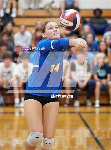 Thumbnail 1 in Foothill @ Amador Valley photogallery.