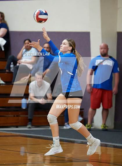 Thumbnail 1 in Foothill @ Amador Valley photogallery.