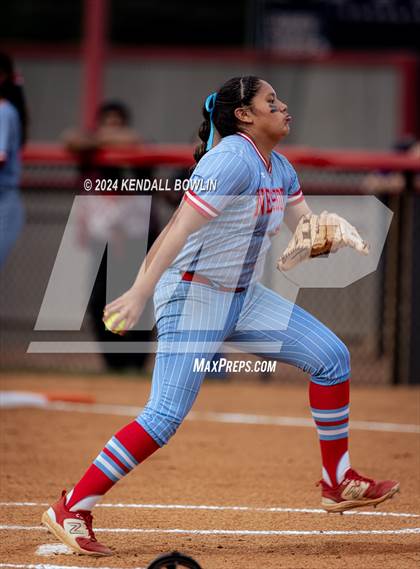 Thumbnail 3 in South Panola vs. Neshoba Central photogallery.