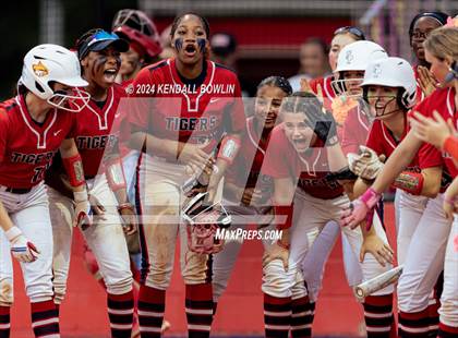 Thumbnail 1 in South Panola vs. Neshoba Central photogallery.