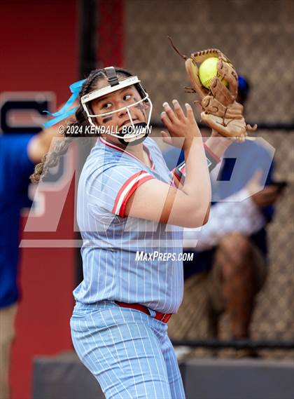 Thumbnail 2 in South Panola vs. Neshoba Central photogallery.