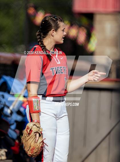 Thumbnail 1 in South Panola vs. Neshoba Central photogallery.