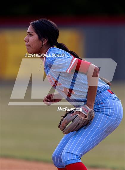 Thumbnail 3 in South Panola vs. Neshoba Central photogallery.