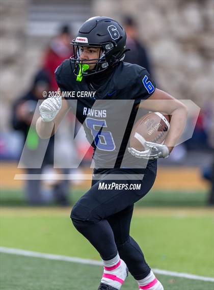 Thumbnail 3 in Olathe Northwest vs. Manhattan (KSHSAA 6A Final) photogallery.