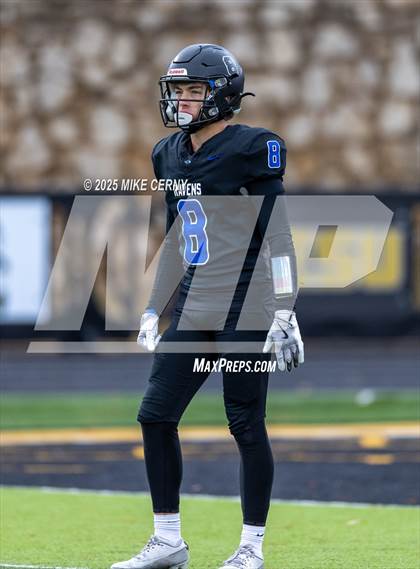 Thumbnail 2 in Olathe Northwest vs. Manhattan (KSHSAA 6A Final) photogallery.