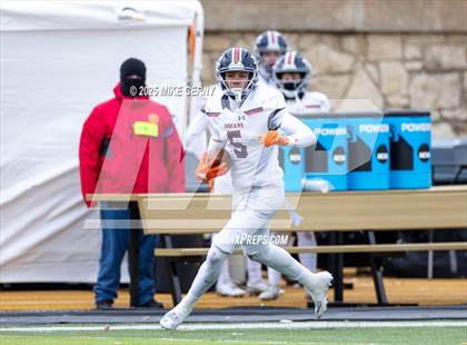 Thumbnail 1 in Olathe Northwest vs. Manhattan (KSHSAA 6A Final) photogallery.