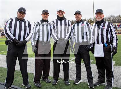 Thumbnail 1 in Olathe Northwest vs. Manhattan (KSHSAA 6A Final) photogallery.