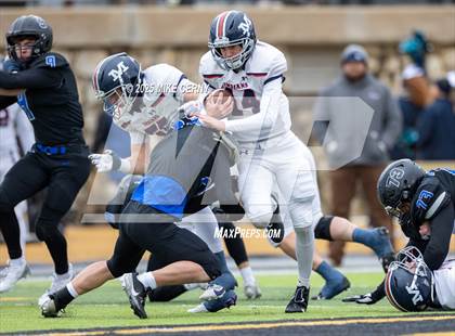 Thumbnail 2 in Olathe Northwest vs. Manhattan (KSHSAA 6A Final) photogallery.