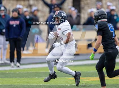 Thumbnail 1 in Olathe Northwest vs. Manhattan (KSHSAA 6A Final) photogallery.