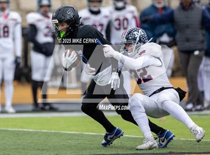 Thumbnail 3 in Olathe Northwest vs. Manhattan (KSHSAA 6A Final) photogallery.