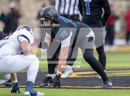 Thumbnail 2 in Olathe Northwest vs. Manhattan (KSHSAA 6A Final) photogallery.