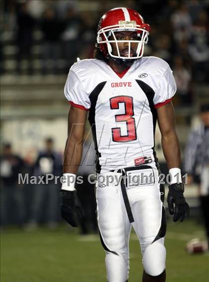 Thumbnail 1 in Garden Grove vs. Beckman (CIF SS Southern Division Final) photogallery.