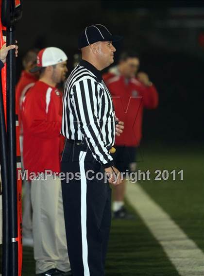 Thumbnail 2 in Garden Grove vs. Beckman (CIF SS Southern Division Final) photogallery.