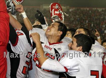Thumbnail 3 in Garden Grove vs. Beckman (CIF SS Southern Division Final) photogallery.