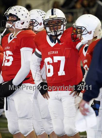Thumbnail 1 in Garden Grove vs. Beckman (CIF SS Southern Division Final) photogallery.