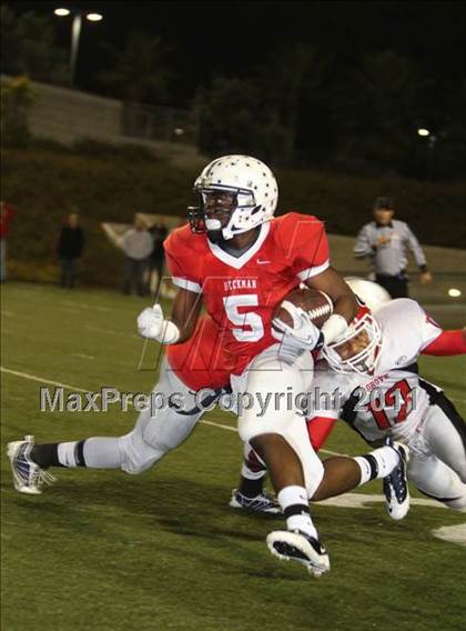 Thumbnail 3 in Garden Grove vs. Beckman (CIF SS Southern Division Final) photogallery.