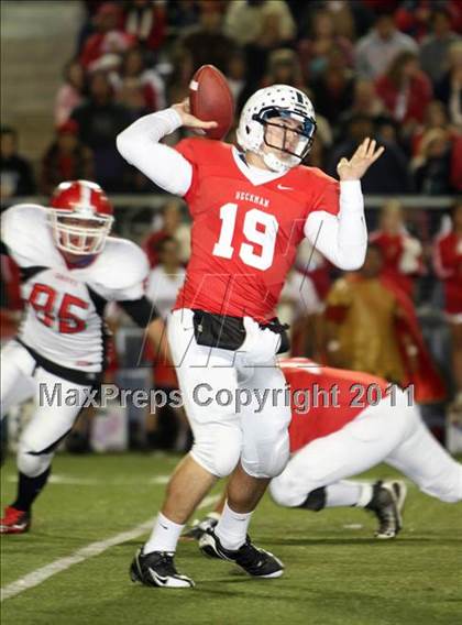 Thumbnail 1 in Garden Grove vs. Beckman (CIF SS Southern Division Final) photogallery.