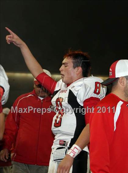 Thumbnail 3 in Garden Grove vs. Beckman (CIF SS Southern Division Final) photogallery.