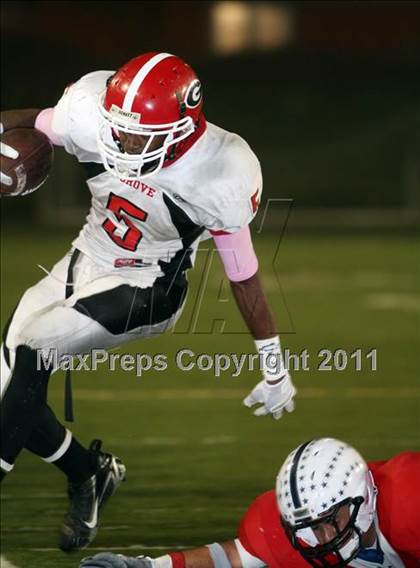 Thumbnail 1 in Garden Grove vs. Beckman (CIF SS Southern Division Final) photogallery.