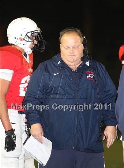 Thumbnail 1 in Garden Grove vs. Beckman (CIF SS Southern Division Final) photogallery.